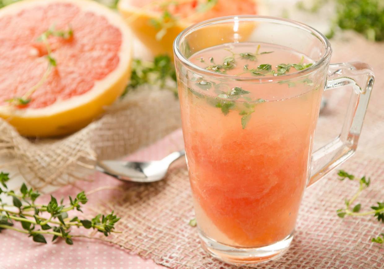 Whiskey-Grapefruit-Aperol-Thymian-Bowle Rezept - ichkoche