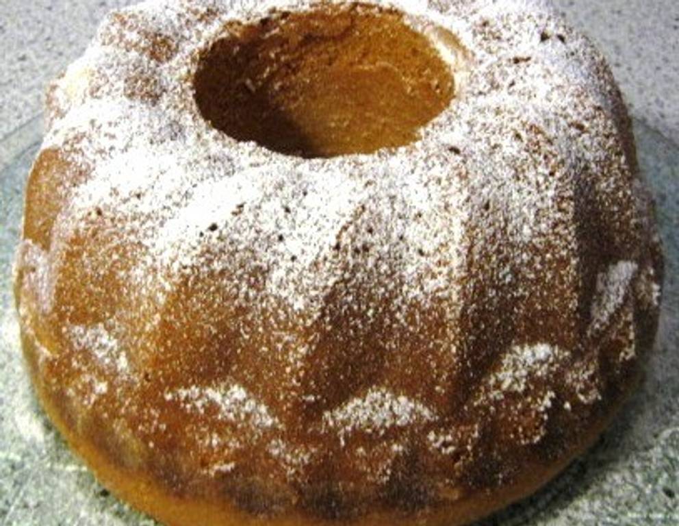 Eierlikör Guglhupf Eierlikör Guglhupf