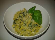 Spinat-Frischkäse-Nudeln Spinat-Frischkäse-Nudeln