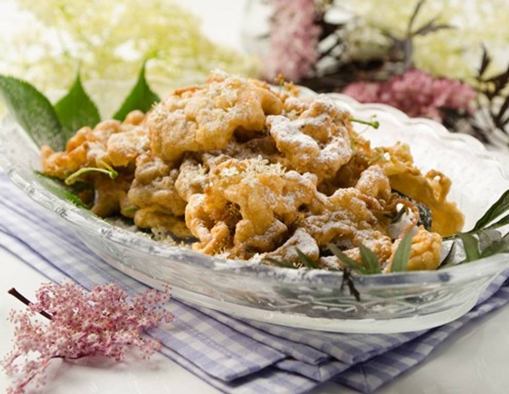 Omas gebackene Holunderblüten Omas gebackene Holunderblüten