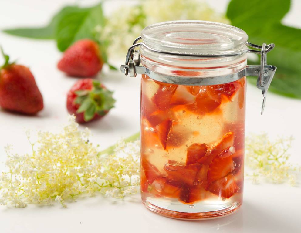 Holunderblüten-Erdbeer-Marmelade Holunderblüten-Erdbeer-Marmelade