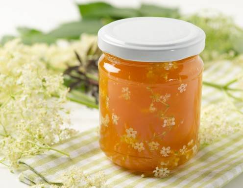 Marillen-Holunderblüten-Marmelade Rezept - ichkoche.ch Marillen-Holunderblüten-Marmelade Rezept - ichkoche.ch