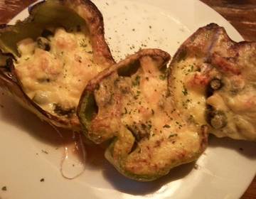 Gefüllte Paprika Gefüllte Paprika