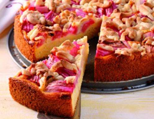 Rhabarberkuchen mit Streuseln Rezept - ichkoche.de Rhabarberkuchen mit Streuseln Rezept - ichkoche.de