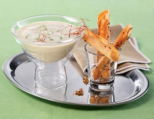 Fenchelcremesuppe mit Anishippen
