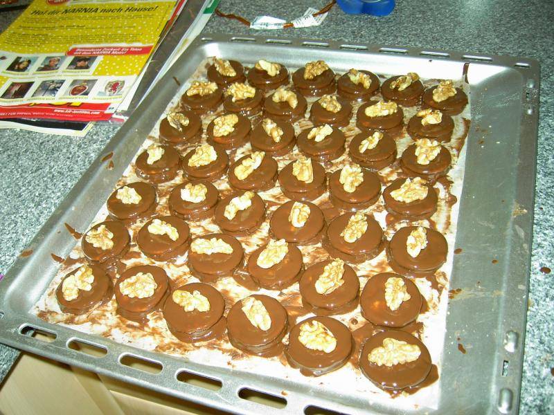 Walnuss-Marzipan-Kekse