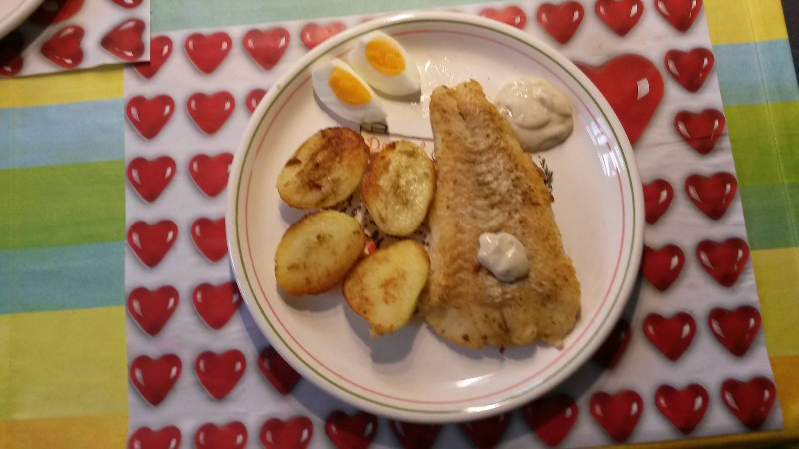 Kabeljaufilet mit Chilikartoffeln Rezept - ichkoche.de