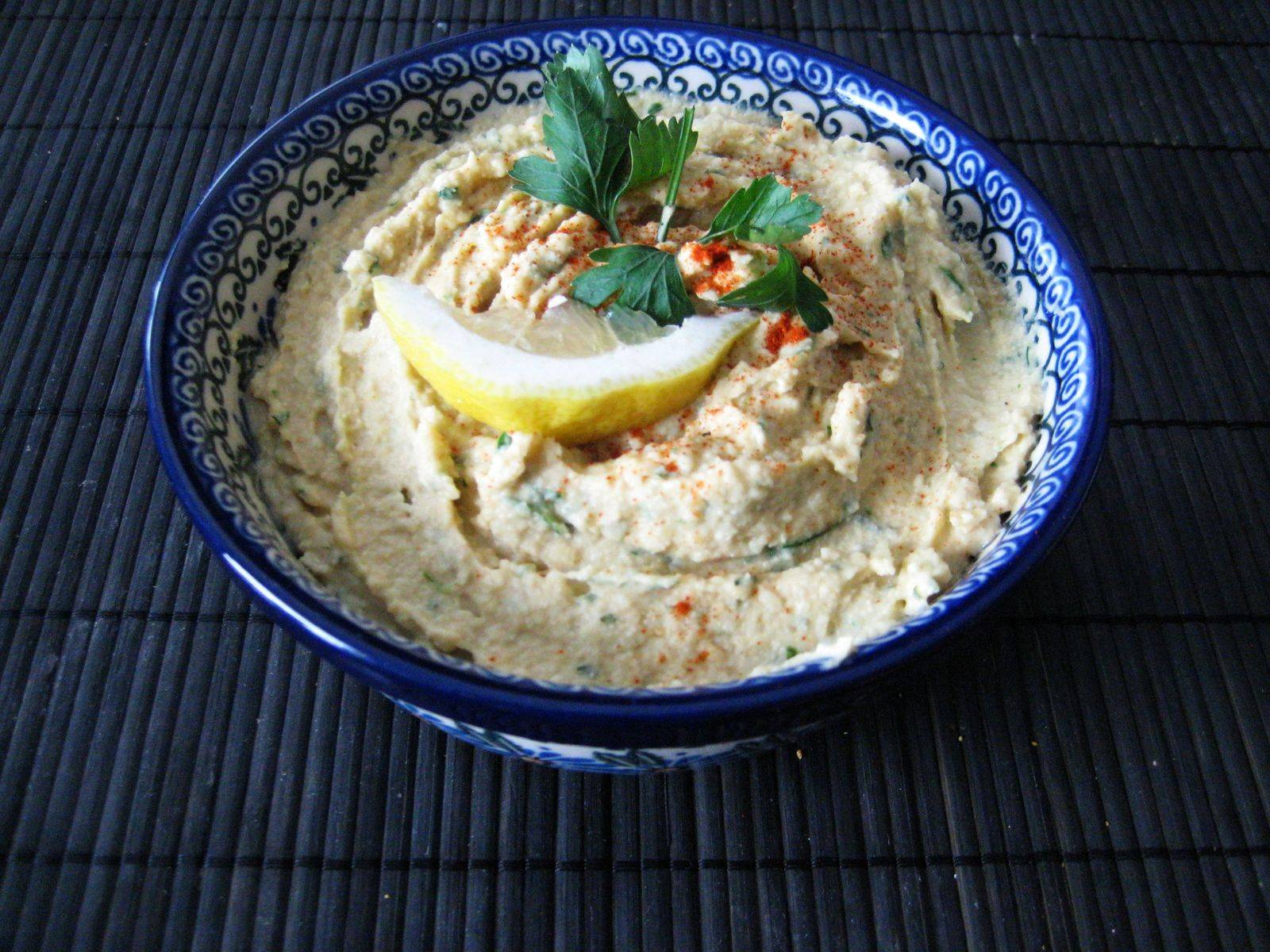 Hummus mit Mandelmus aus dem Thermomix