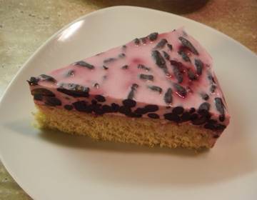 Sibirische Honigbeeren-Joghurttorte Sibirische Honigbeeren-Joghurttorte