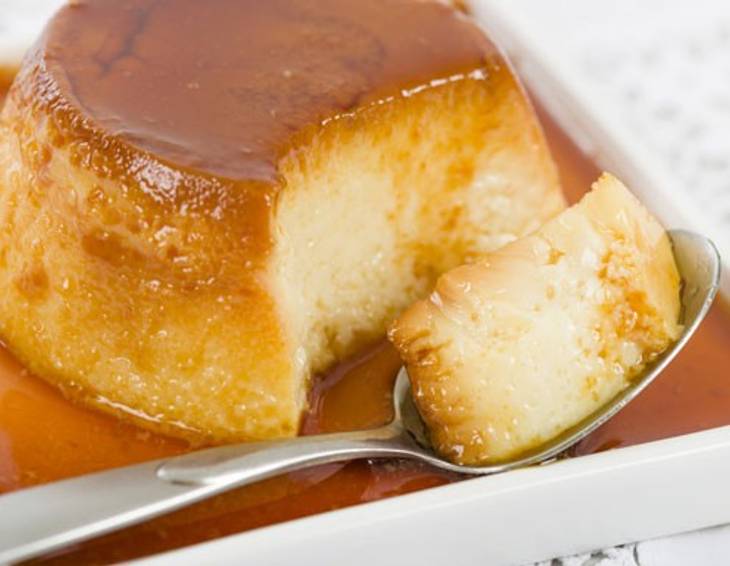 Pudim de leite (brasilianischer Karamellpudding)