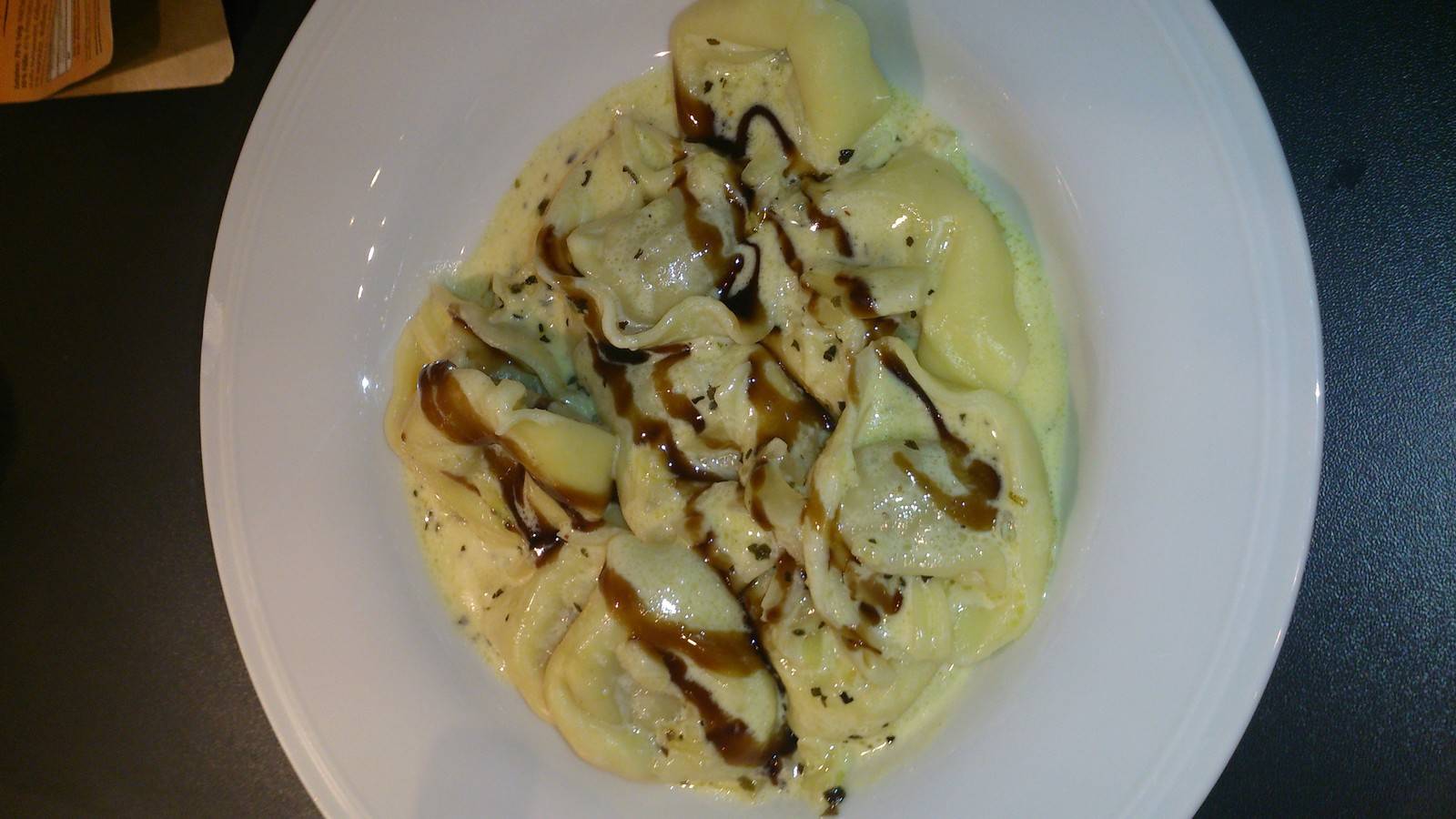 Tortellini mit Gorgonzola-Schlagobers-Sauce
