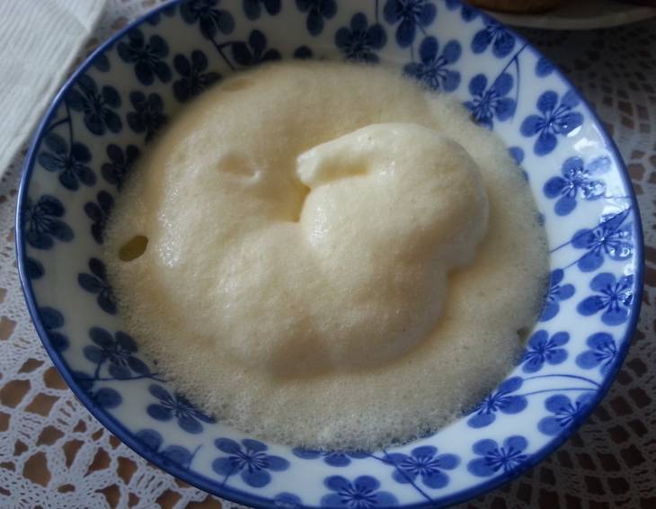 Mangoschaum mit iSi Mangoschaum mit iSi