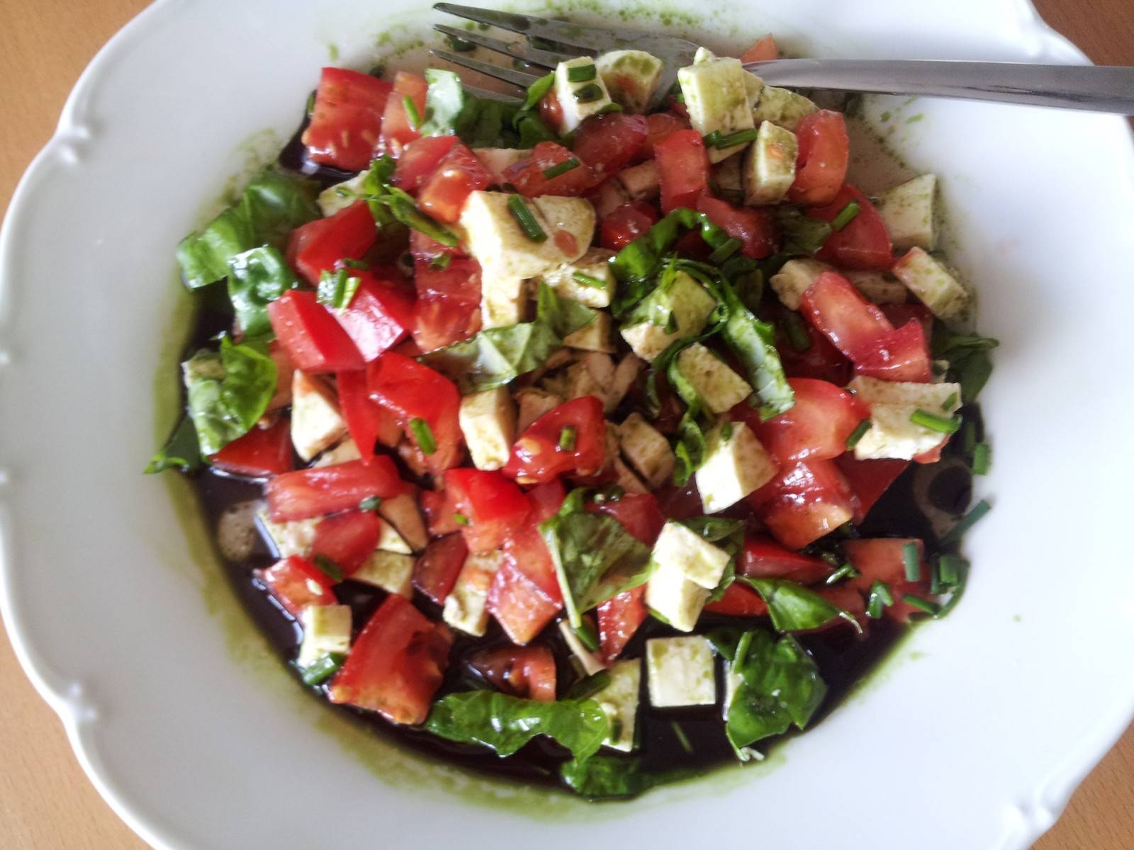 Bandnudeln mit Schinkencreme und Wachtelei Rezept - ichkoche.at Bandnudeln mit Schinkencreme und Wachtelei Rezept - ichkoche.at