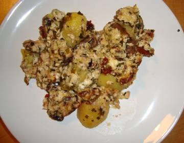 Erdäpfel-Schafkäse-Auflauf Erdäpfel-Schafkäse-Auflauf