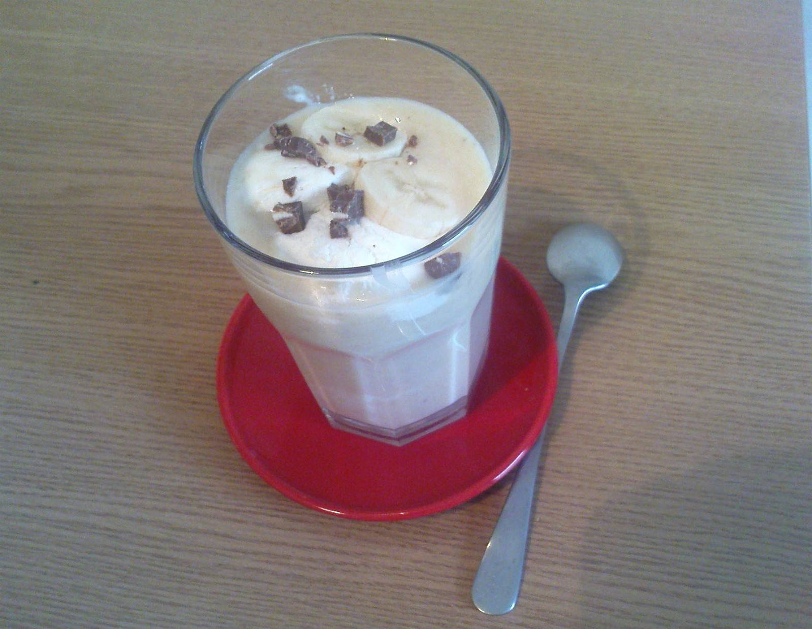 Bananenmilchshake Rezept - ichkoche.de Bananenmilchshake Rezept - ichkoche.de