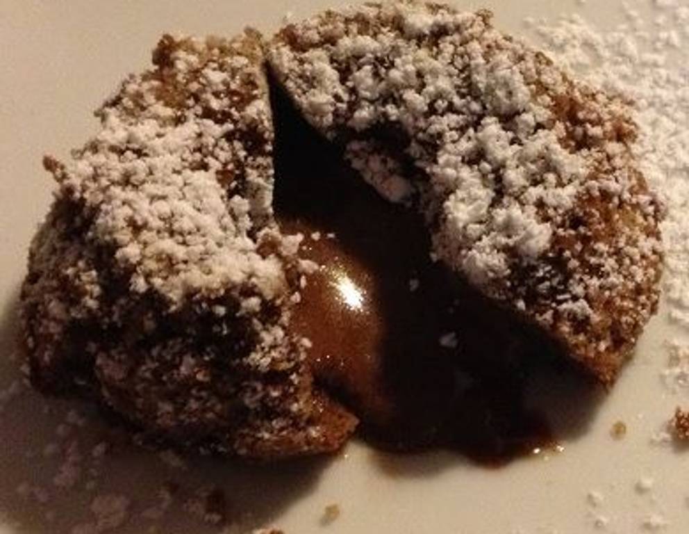 Schokoladekuchen mit flüssigem Kern Schokoladekuchen mit flüssigem Kern