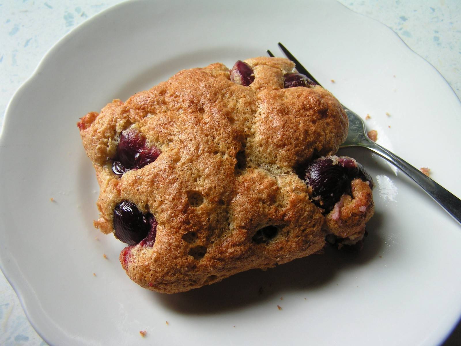 Kirschenkuchen mit Vollkornmehl Rezept - ichkoche.de Kirschenkuchen mit Vollkornmehl Rezept - ichkoche.de