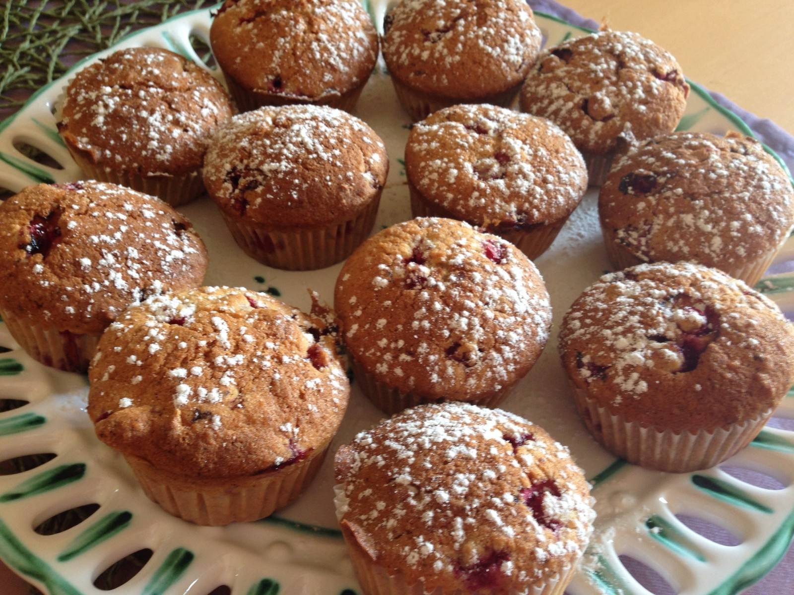 Ribisel-Haselnuss-Muffins