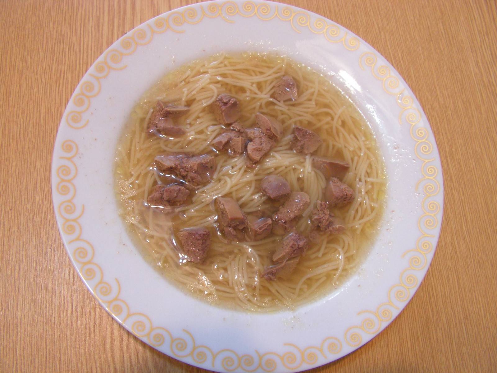 Hühnerinnereiensuppe