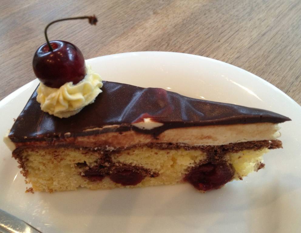 Donauwelle Donauwelle