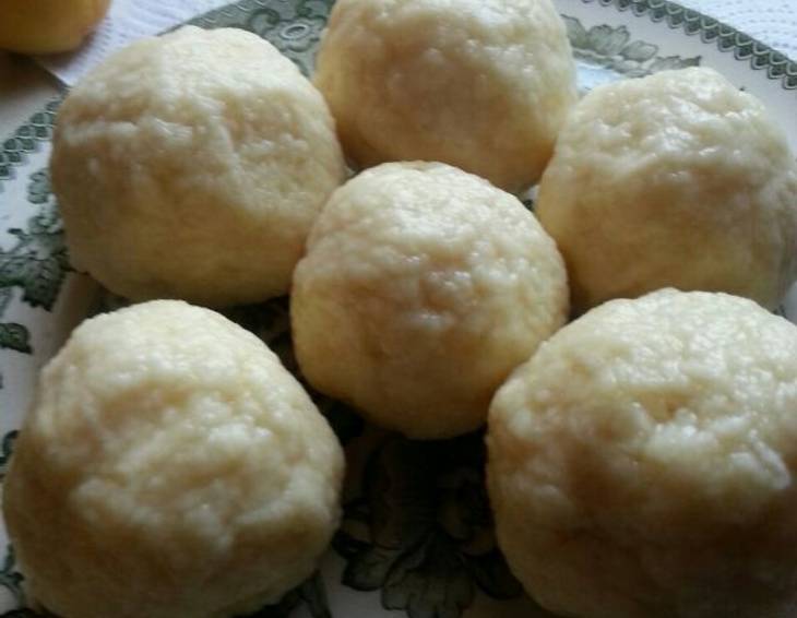 Marillen-Topfenknödel Marillen-Topfenknödel