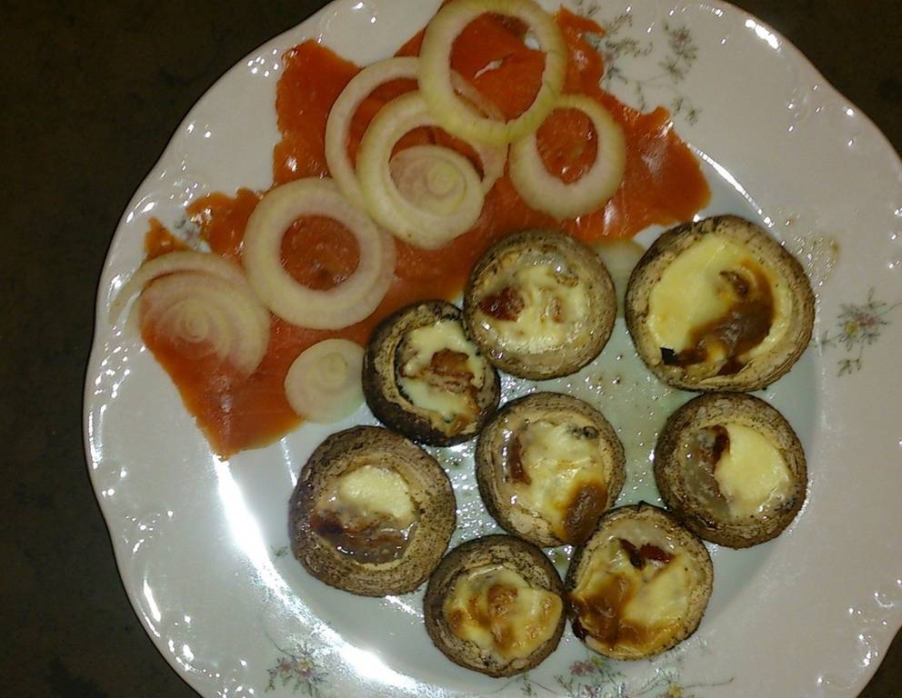 Gefüllte Champignons Gefüllte Champignons