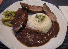 Rindfleisch in Kaffee geschmort Rindfleisch in Kaffee geschmort