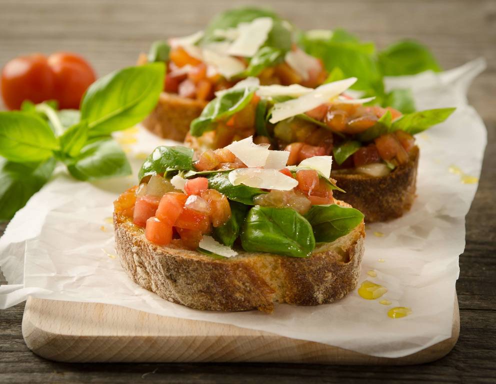 Paradeiser-Bruschetta Paradeiser-Bruschetta