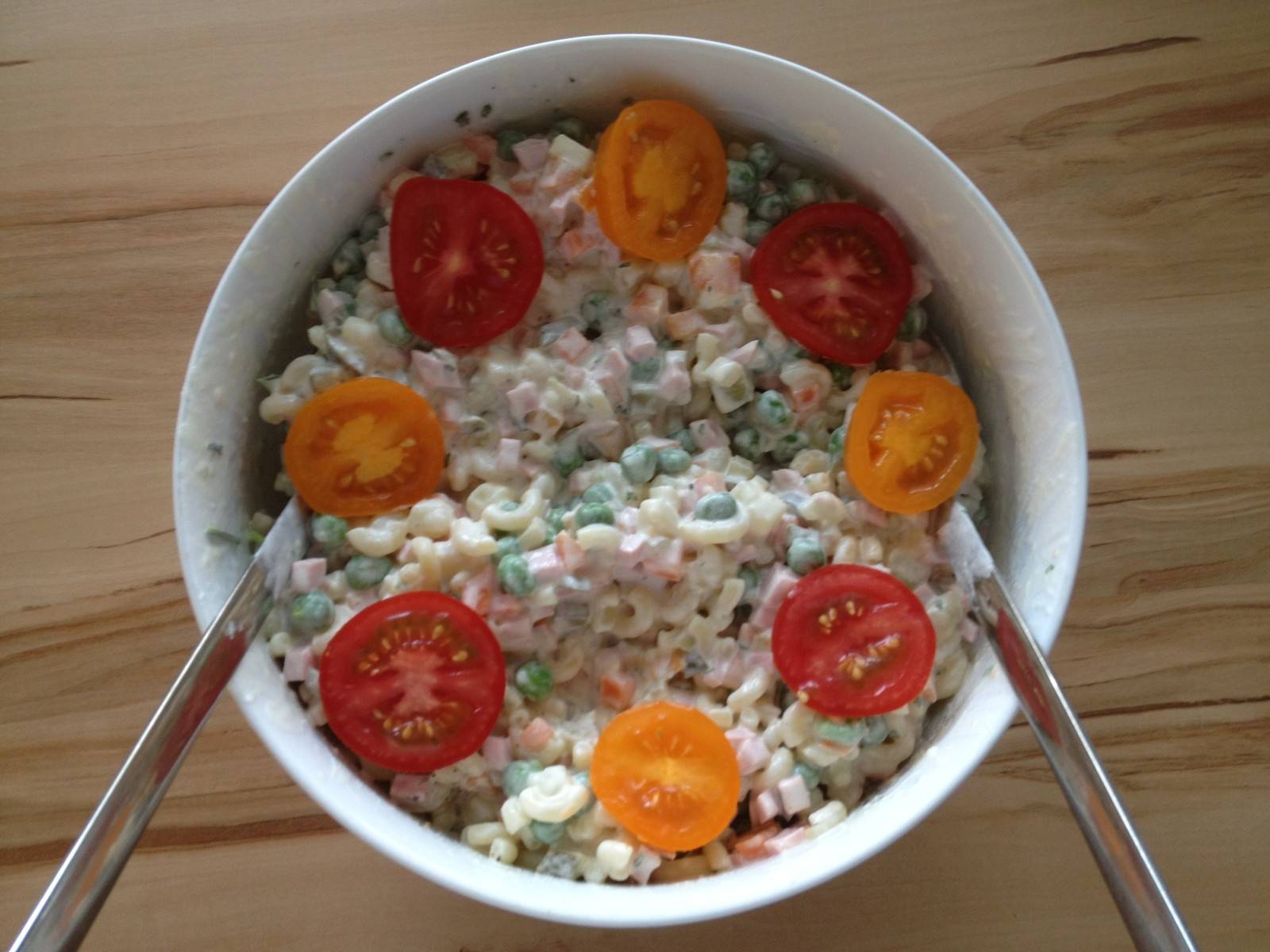 Nudelsalat mit Erbsen Rezept - ichkoche.de Nudelsalat mit Erbsen Rezept - ichkoche.de