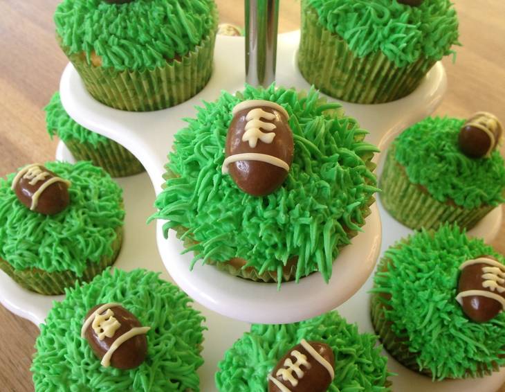 American Football Cupcakes American Football Cupcakes
