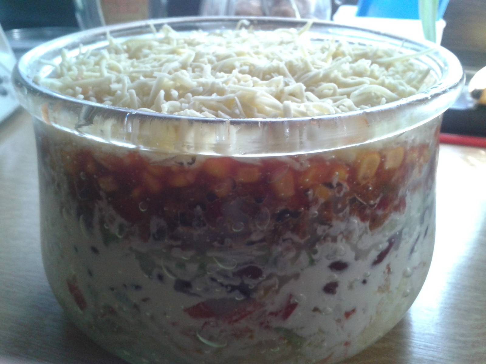 Bunter Schichtsalat Rezept - ichkoche.de Bunter Schichtsalat Rezept - ichkoche.de