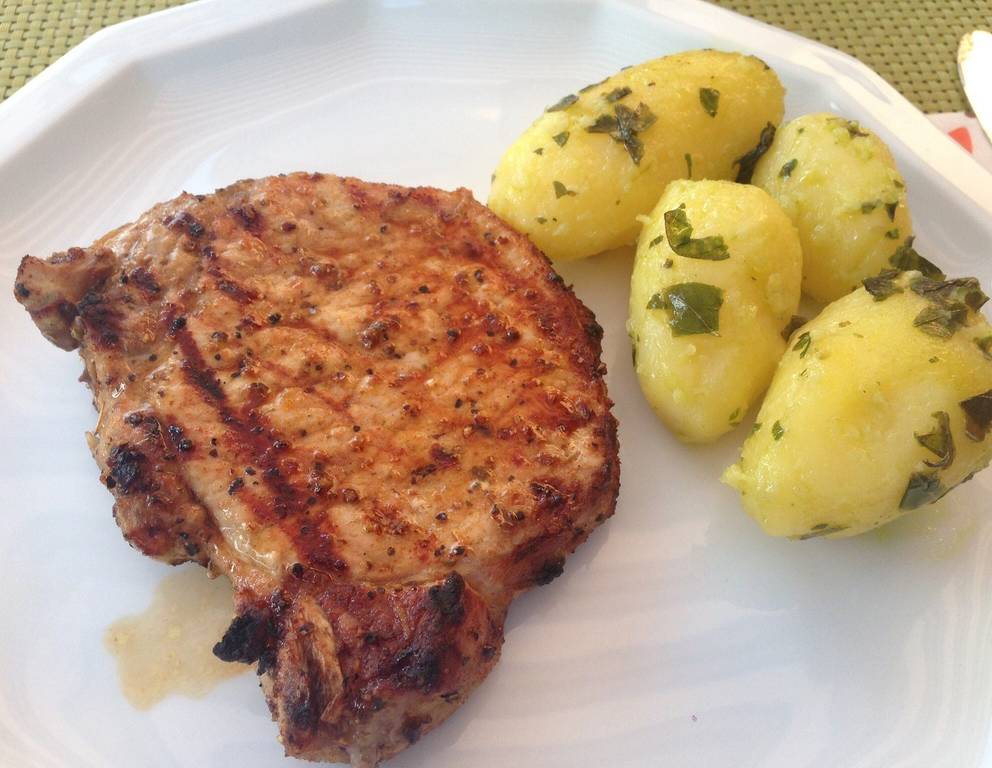 Grillkoteletts vom Freilandschwein Grillkoteletts vom Freilandschwein