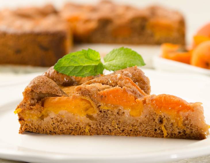 Brauner Marillenkuchen Brauner Marillenkuchen