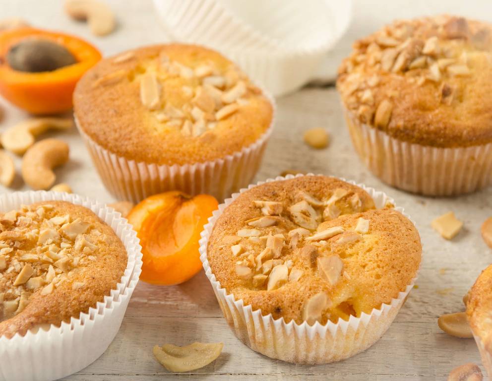Marillen-Muffins mit Cashews Marillen-Muffins mit Cashews