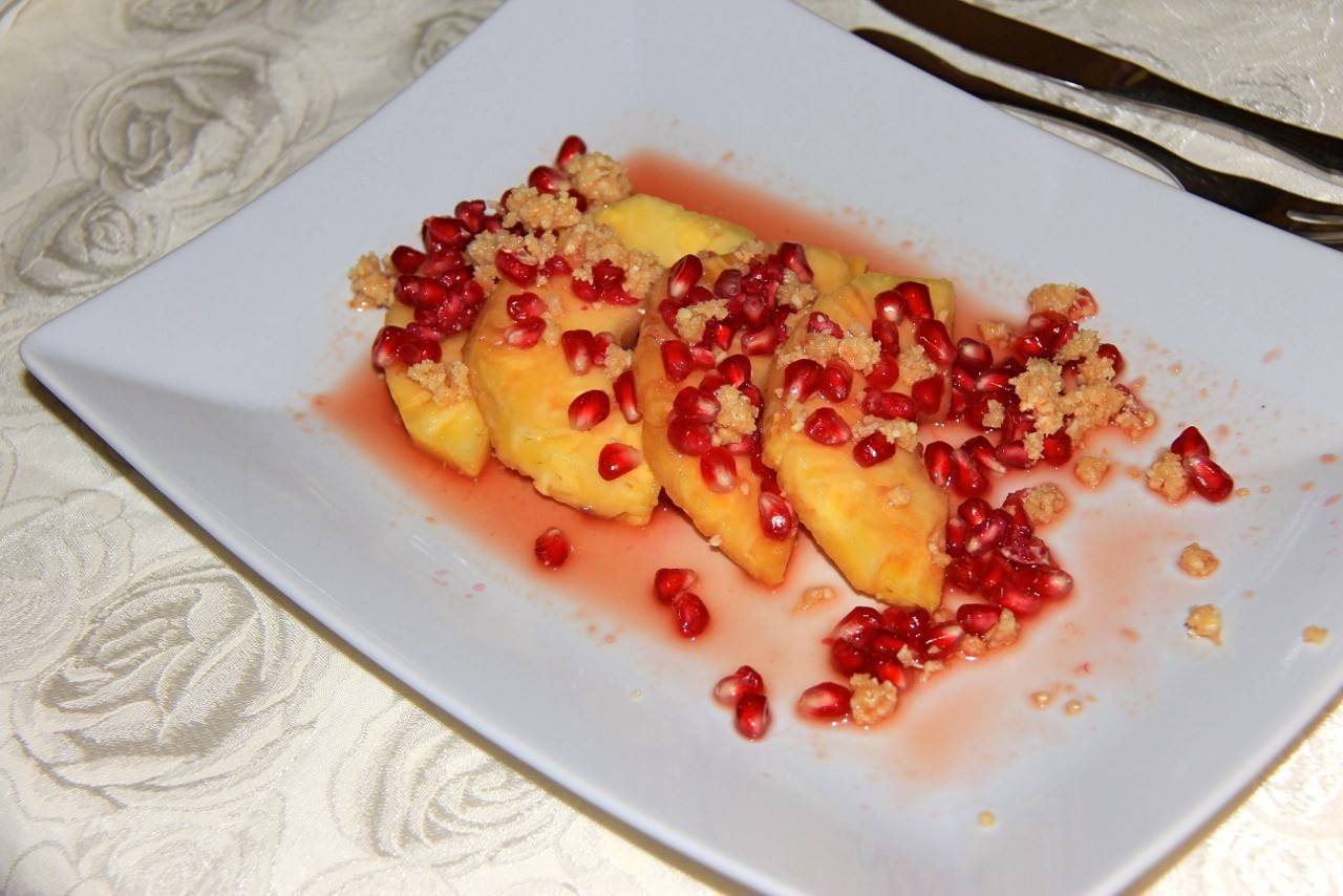 karamellisierte Ananas mit Portwein Rezept - ichkoche.de karamellisierte Ananas mit Portwein Rezept - ichkoche.de