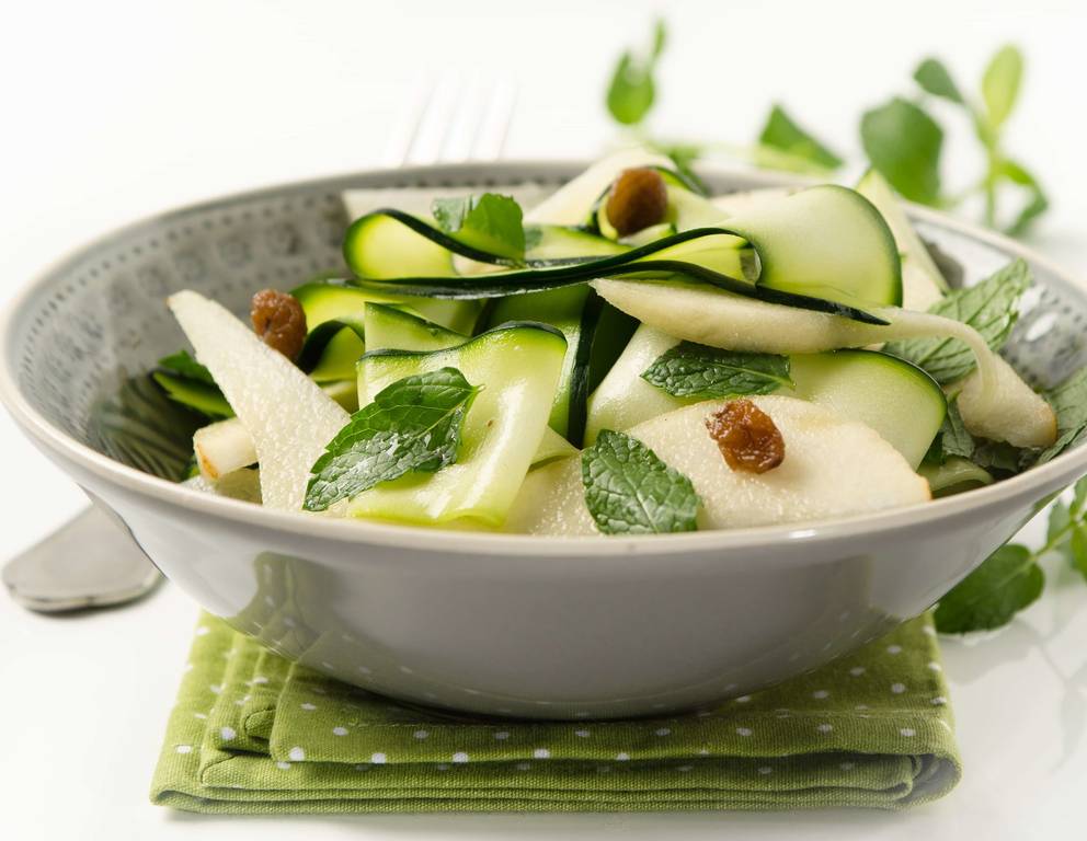 Zucchini-Birnen-Salat Zucchini-Birnen-Salat