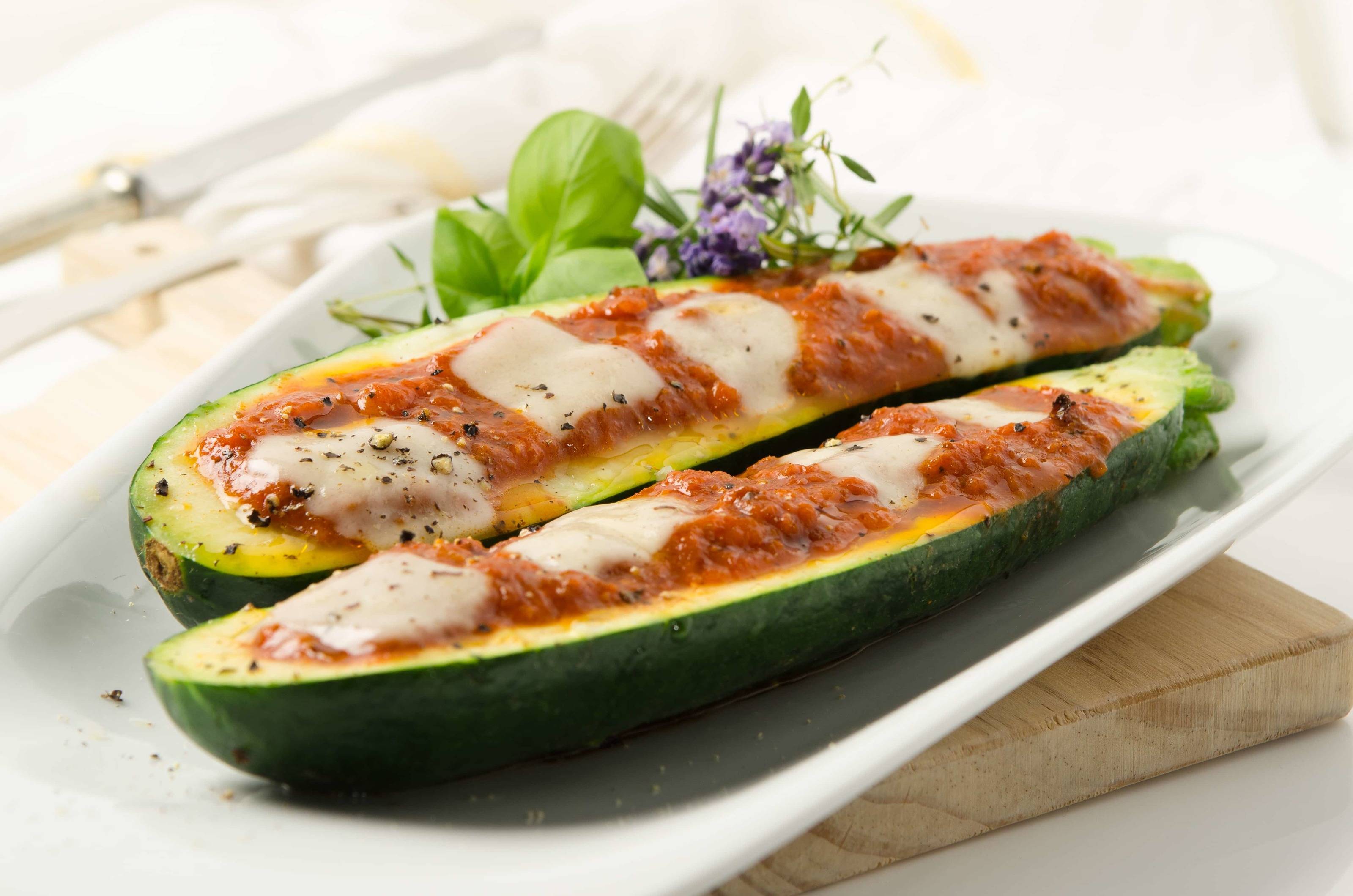 Gefüllte Zucchini 
