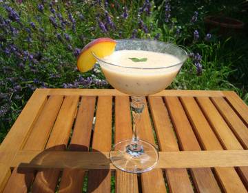 Veganer Pfirsichshake Veganer Pfirsichshake