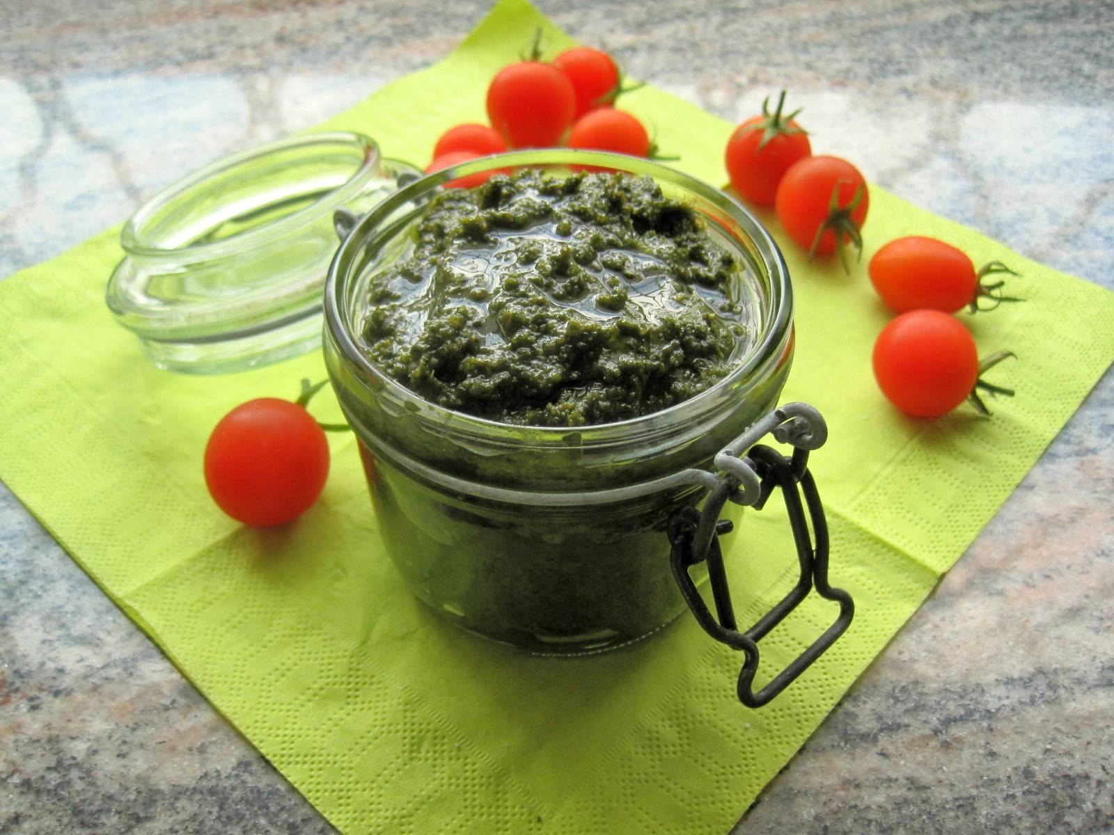 Pesto Mit Salbei