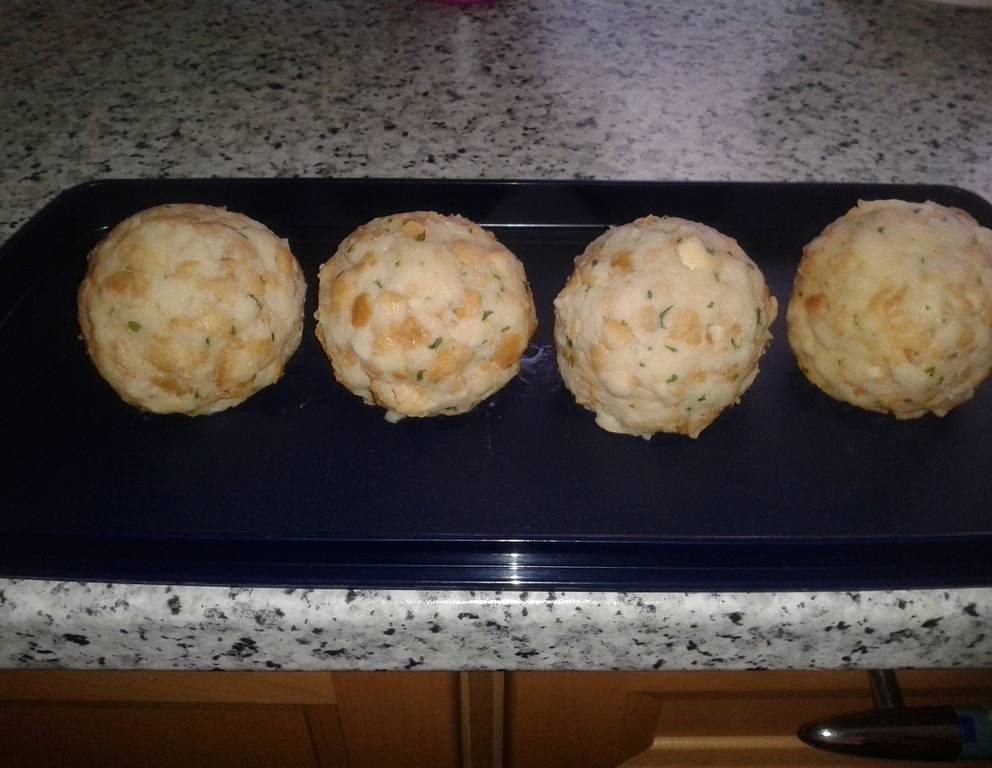 Semmelknödel aus der Mikrowelle Semmelknödel aus der Mikrowelle