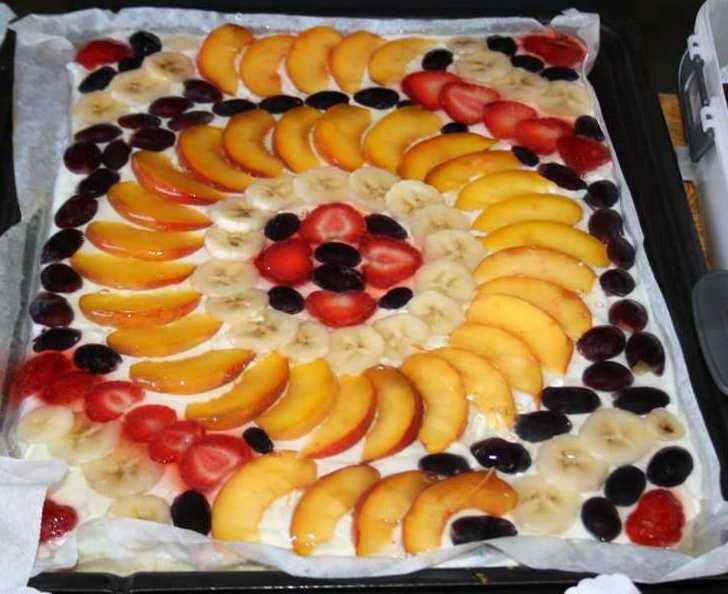 Obstkuchen mit Topfen-Joghurt-Creme Rezept - ichkoche.at