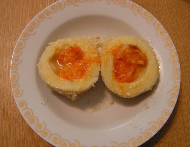 Marillenknödel mit Kartoffelteig