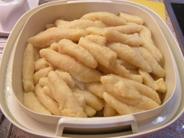 Erdäpfelnudeln Rezept - ichkoche.de Erdäpfelnudeln Rezept - ichkoche.de