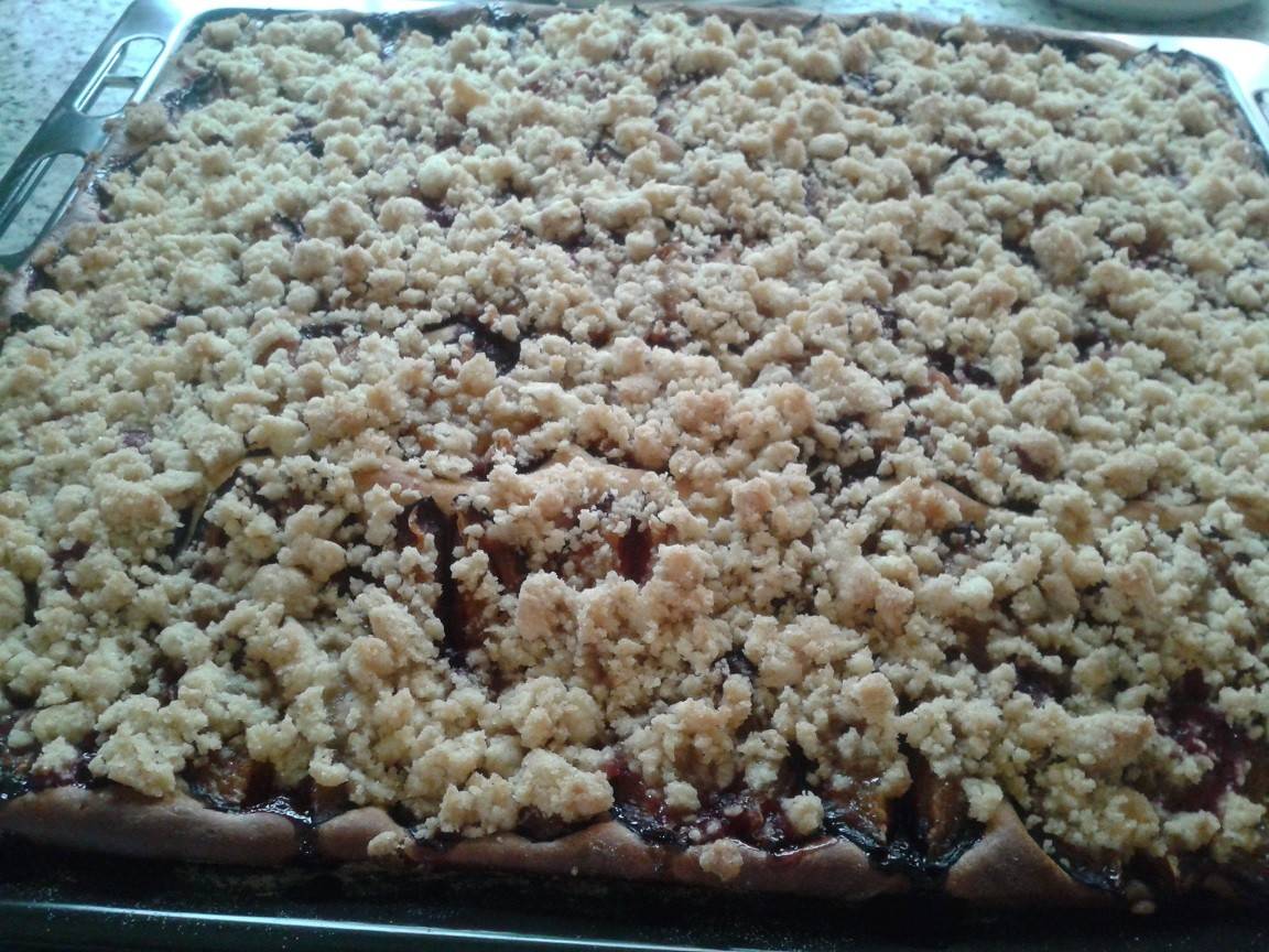 Zwetschkenfleck mit Streusel Rezept - ichkoche.at