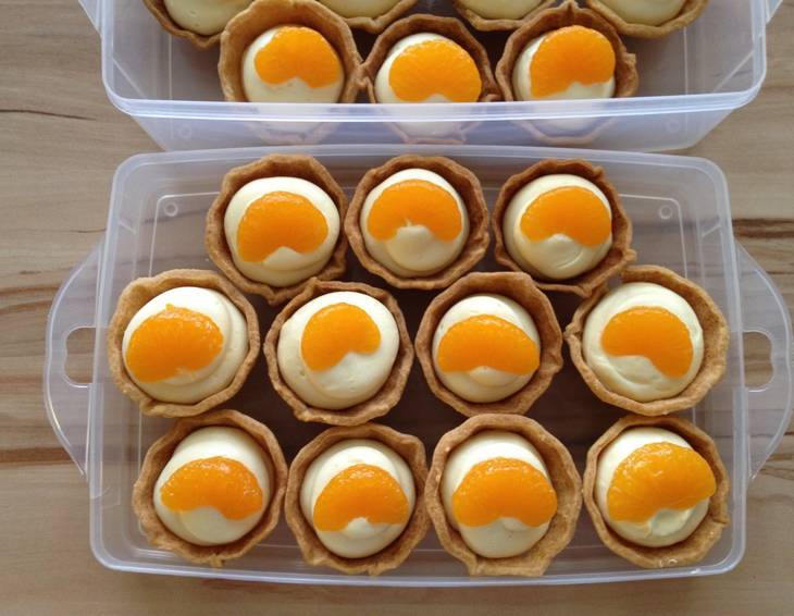 Tartelettes mit Vanillecreme und Mandarinen Tartelettes mit Vanillecreme und Mandarinen