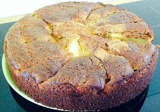 Nuss-Birnen-Joghurt-Kuchen Rezept - ichkoche.at