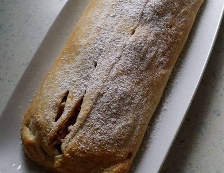 Apfelstrudel Apfelstrudel