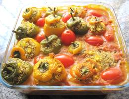 Gefüllte Paprika mit Linsencurry Gefüllte Paprika mit Linsencurry