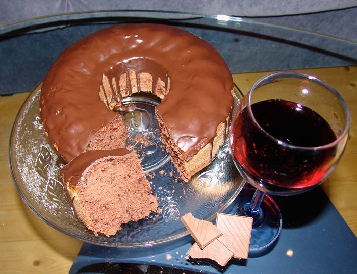 Rotweinkuchen
