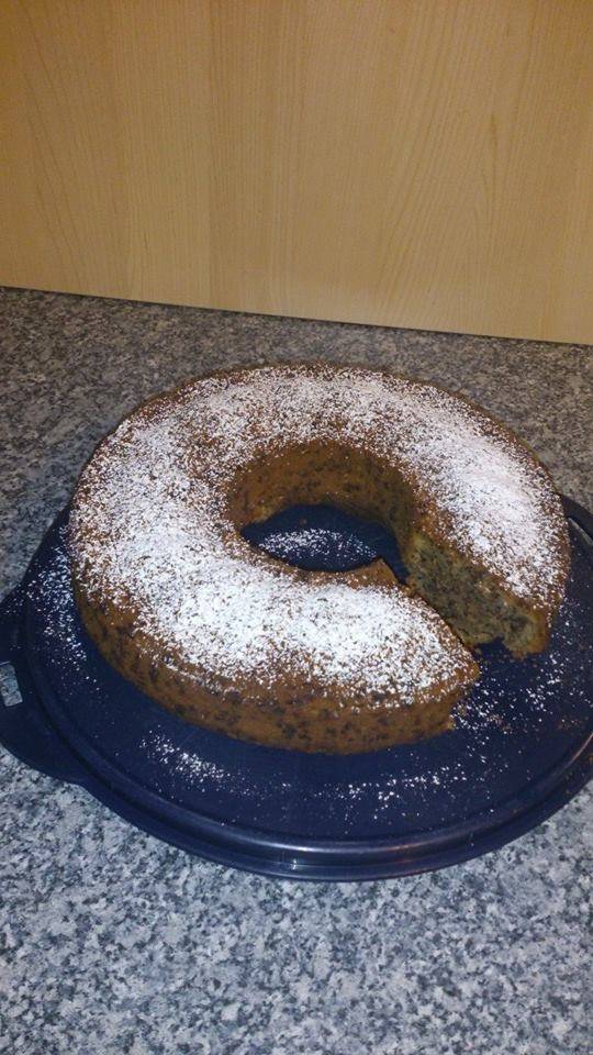 Rotweinkuchen